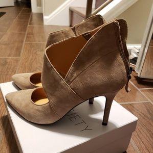 Tesori leather heels pumps 8